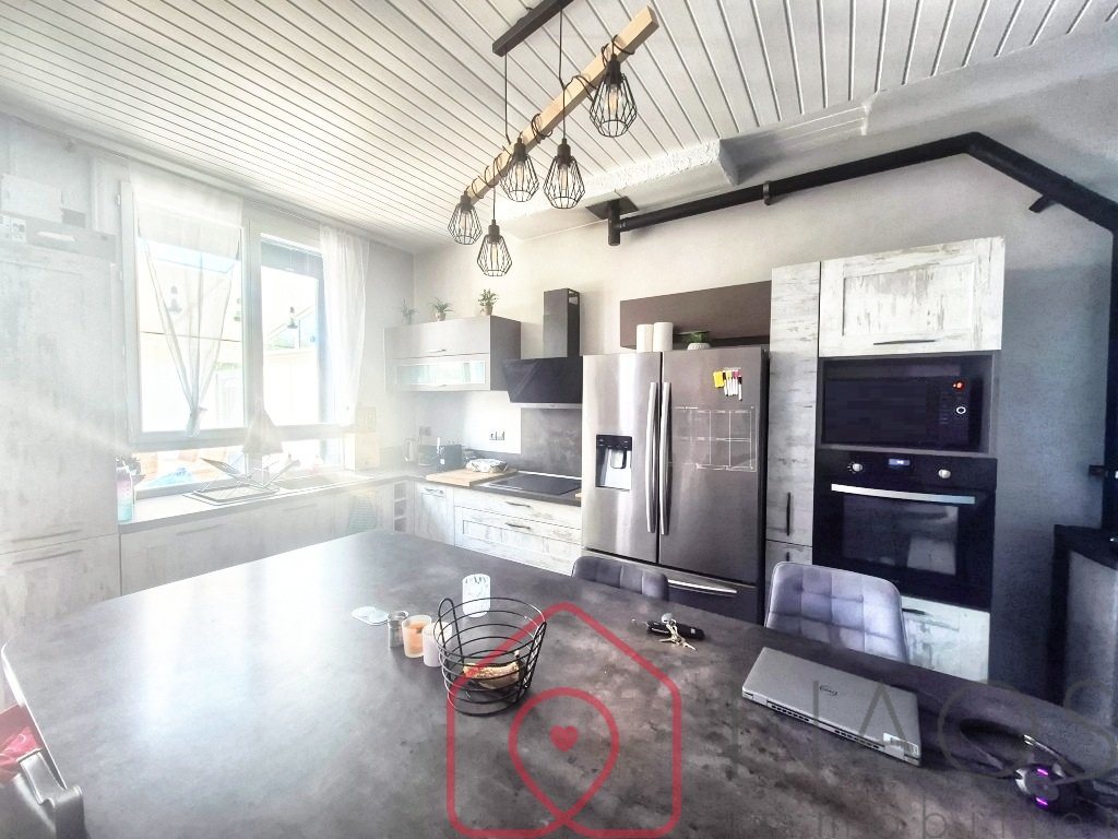 Maison à vendre, 143m², La Brillanne