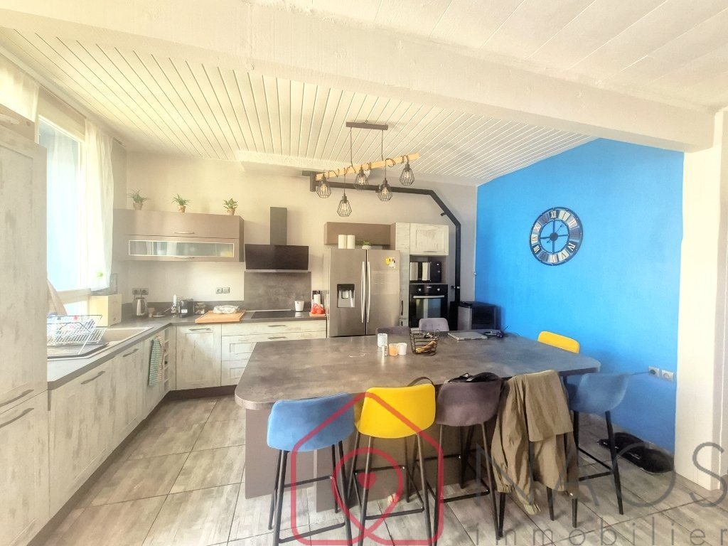 Maison à vendre, 143m², La Brillanne