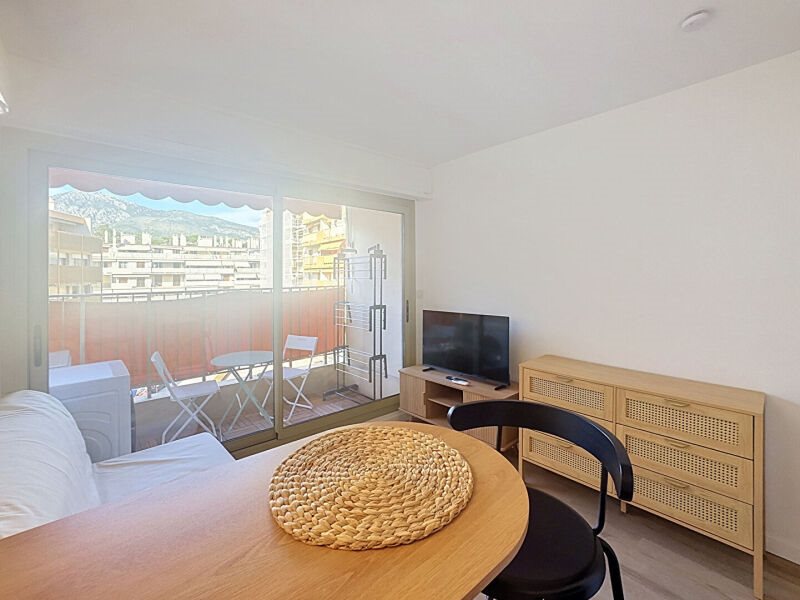 Appartement à louer, 17m², Roquebrune-Cap-Martin