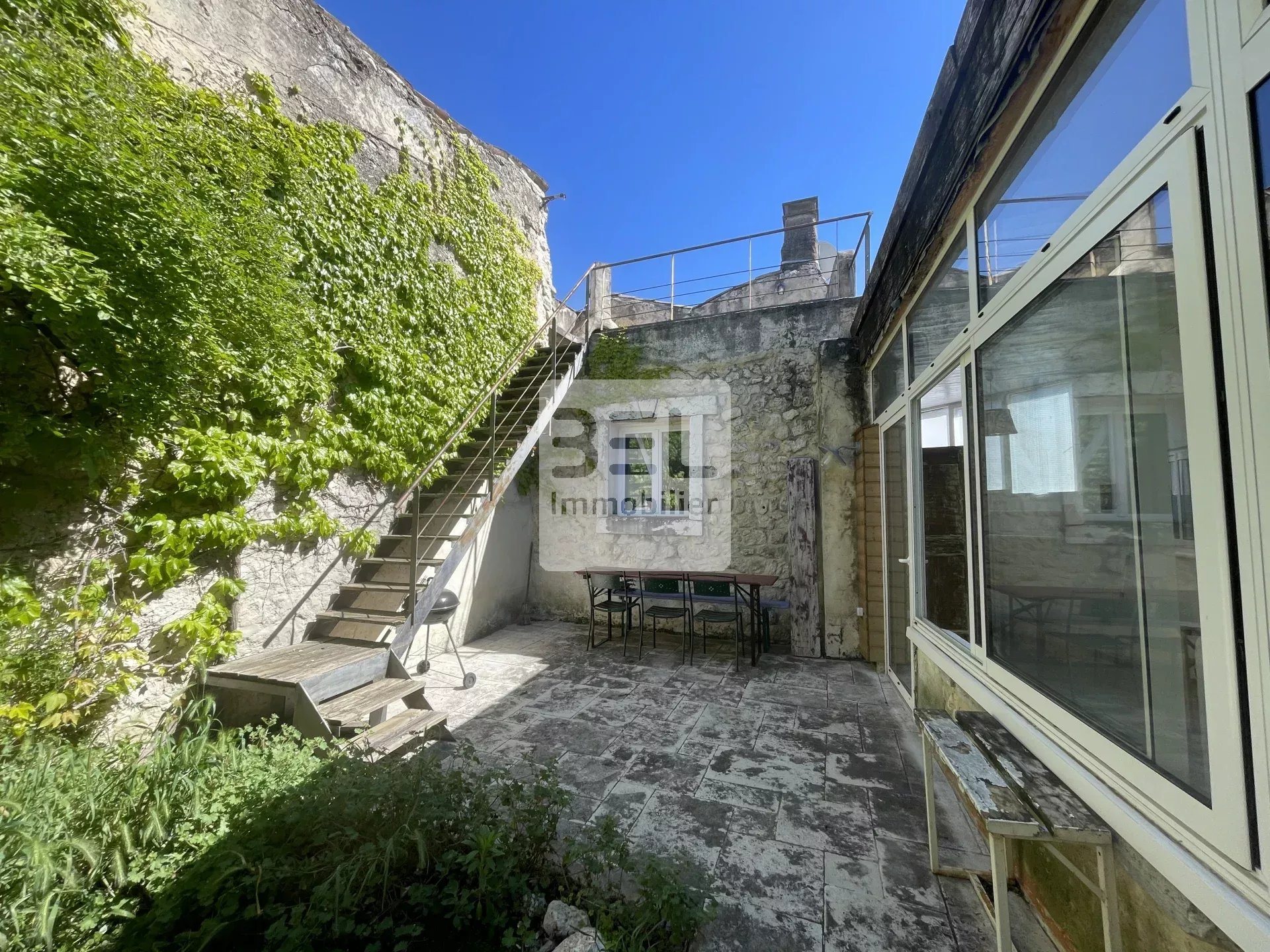 Maison à vendre, 110m², Suze-la-Rousse