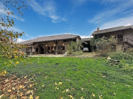 Maison 5 pièces 159 m² · à Mogneneins · 159 m² · 348 000 €