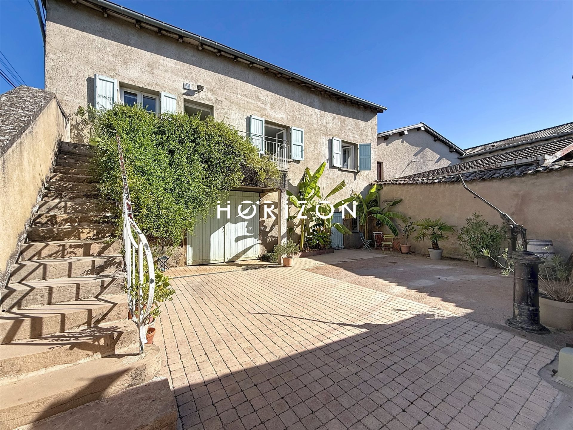 Maison à vendre, 117m², Romanèche-Thorins