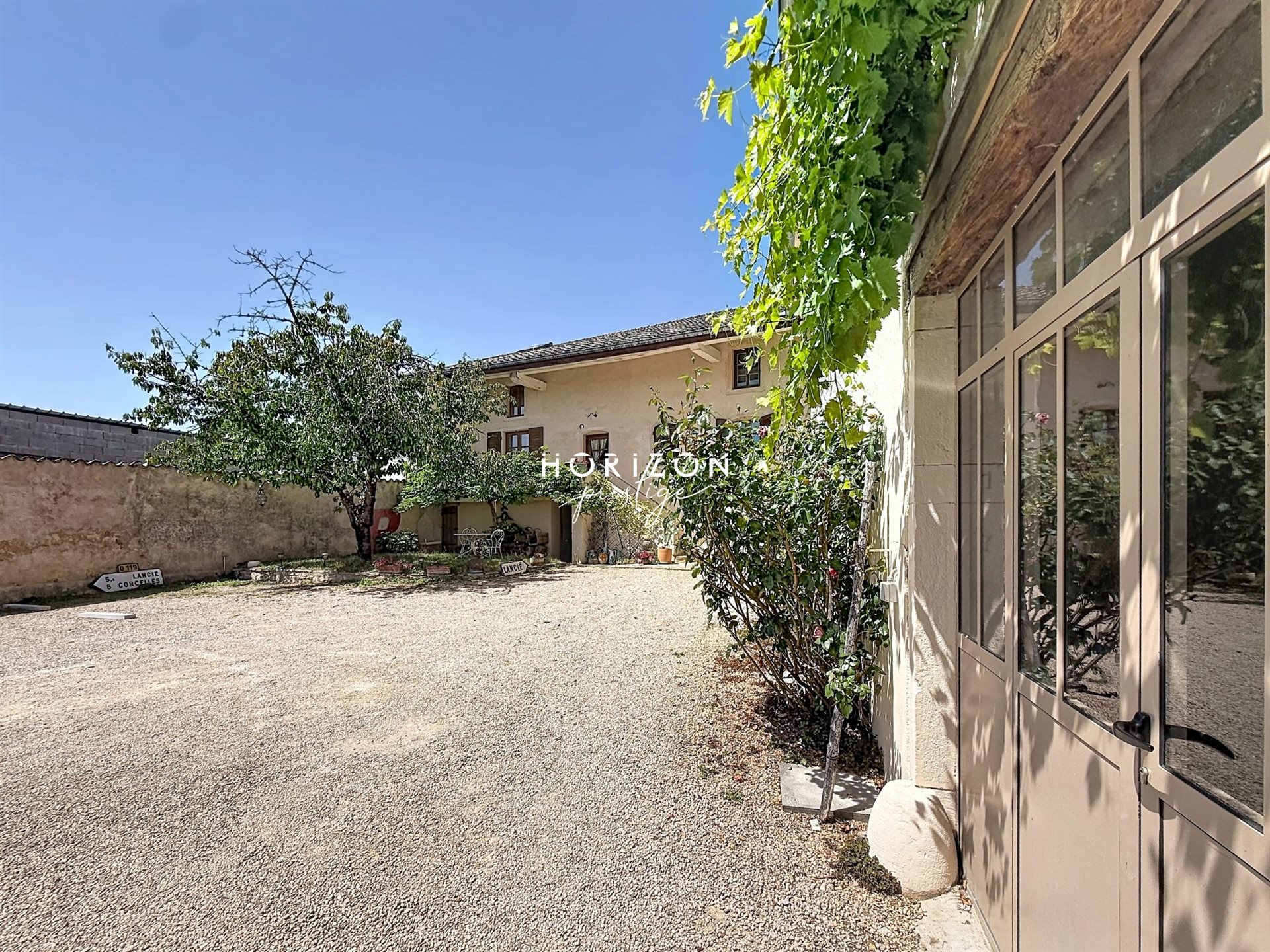 Maison à vendre, 345m², Saint-Didier-sur-Chalaronne