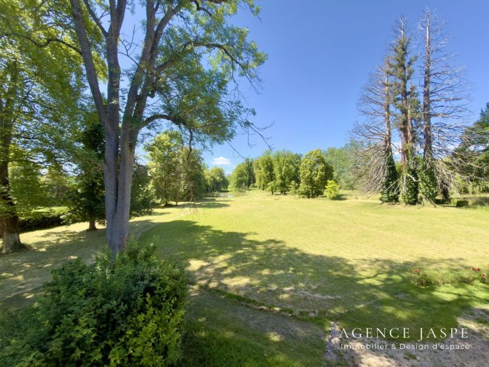Maison à vendre, 533m², Saint-Étienne