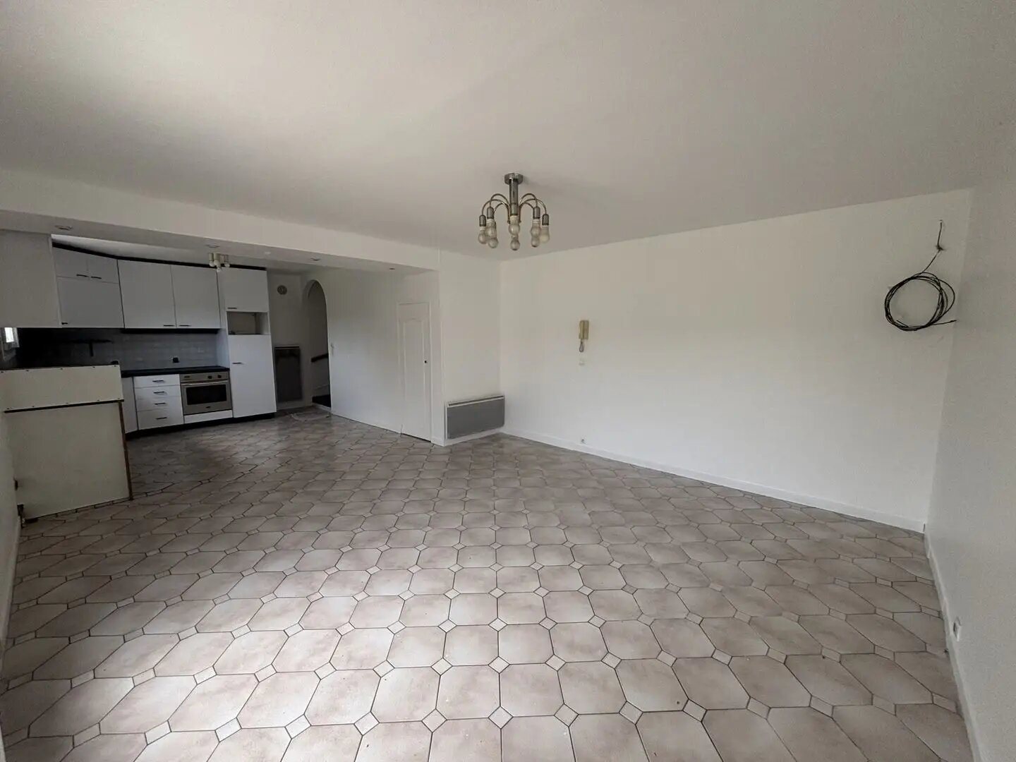 Appartement à louer, 103m², Villeneuve-sous-Dammartin