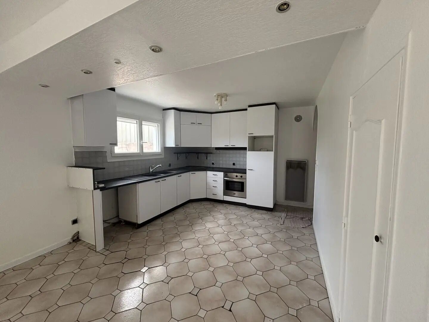 Appartement à louer, 103m², Villeneuve-sous-Dammartin