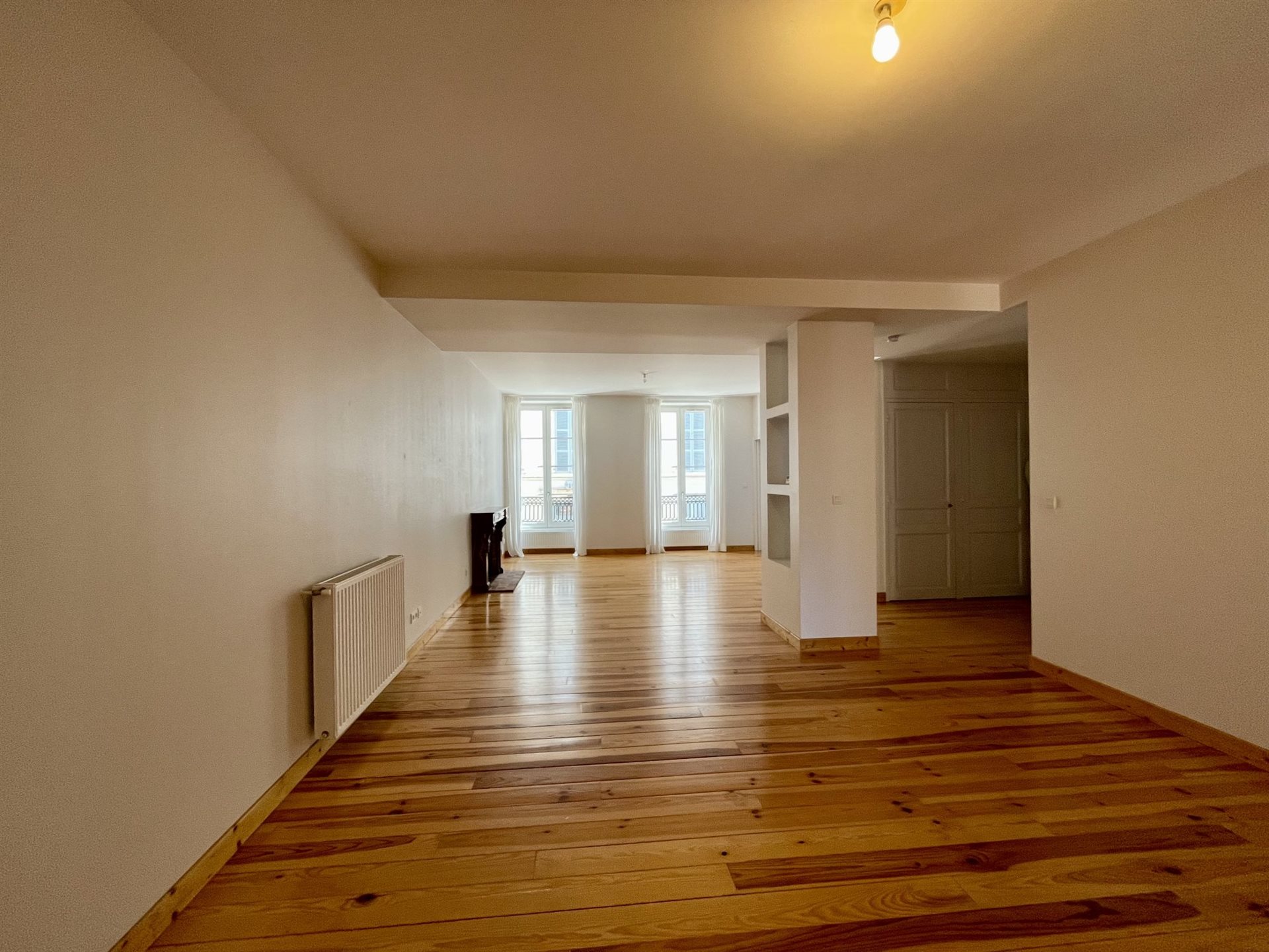 Appartement à louer, 120m², Pau