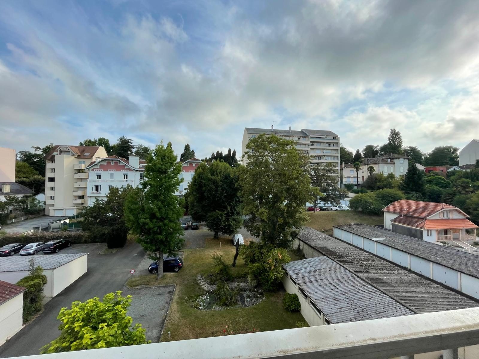 Appartement à louer, 54m², Pau