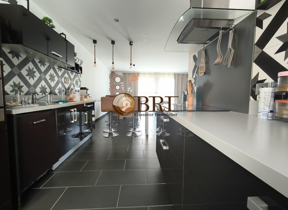 Maison à vendre, 97m², Bourgoin-Jallieu
