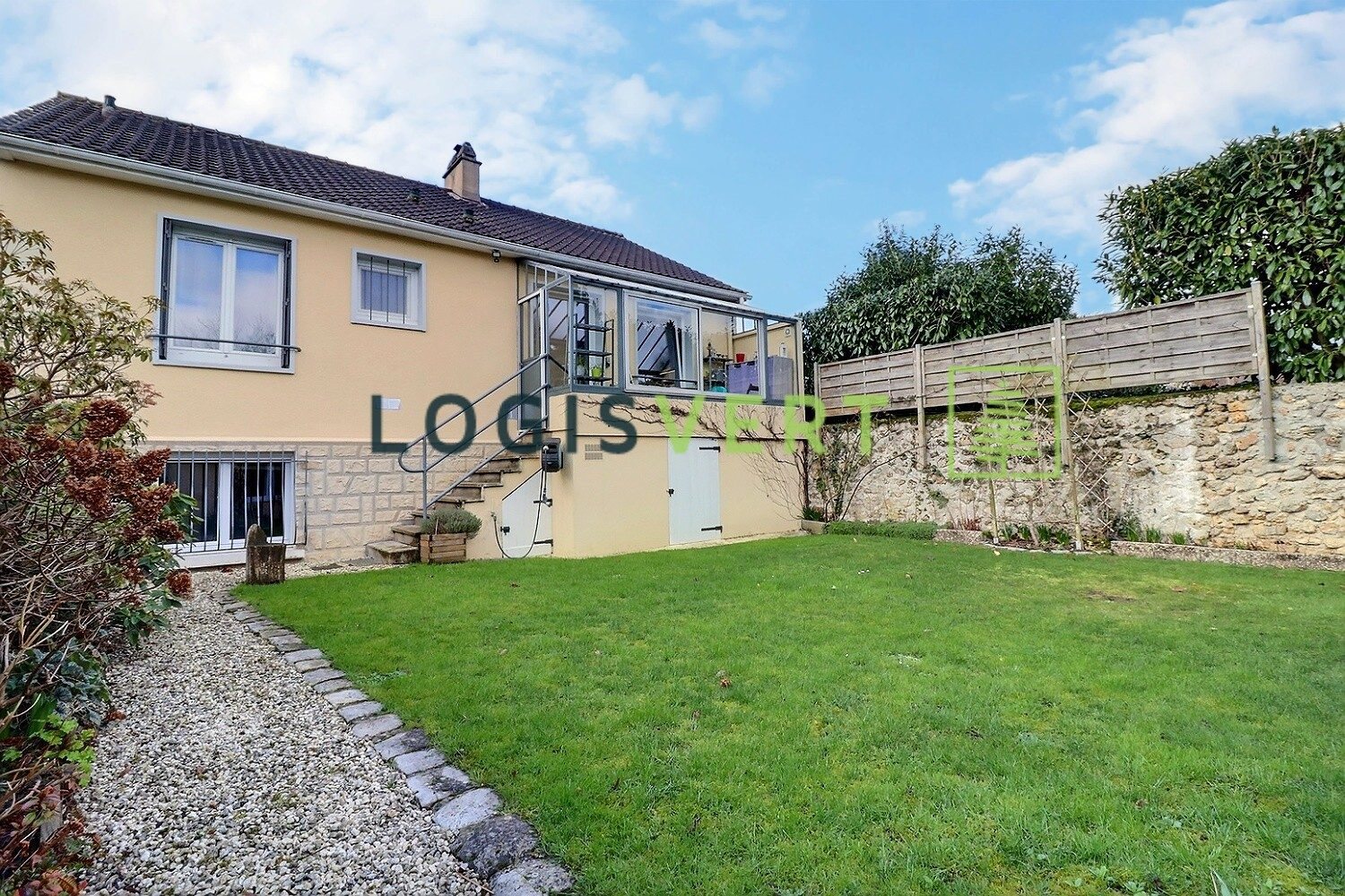Maison à vendre, 122m², Châteaufort