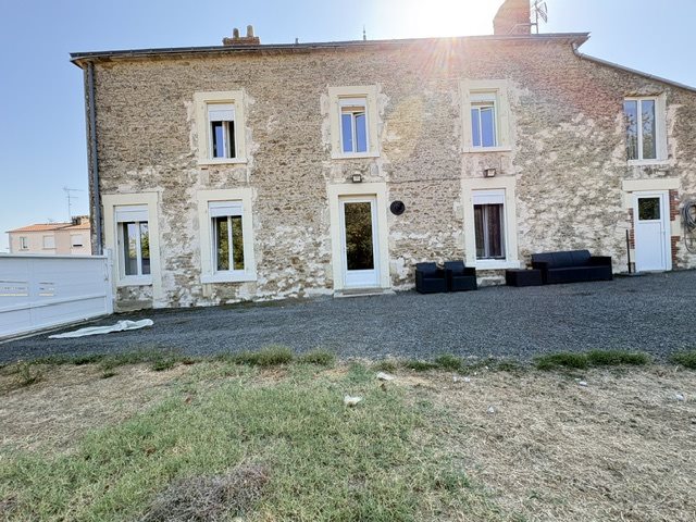 Maison à vendre, 242m², Cheffois