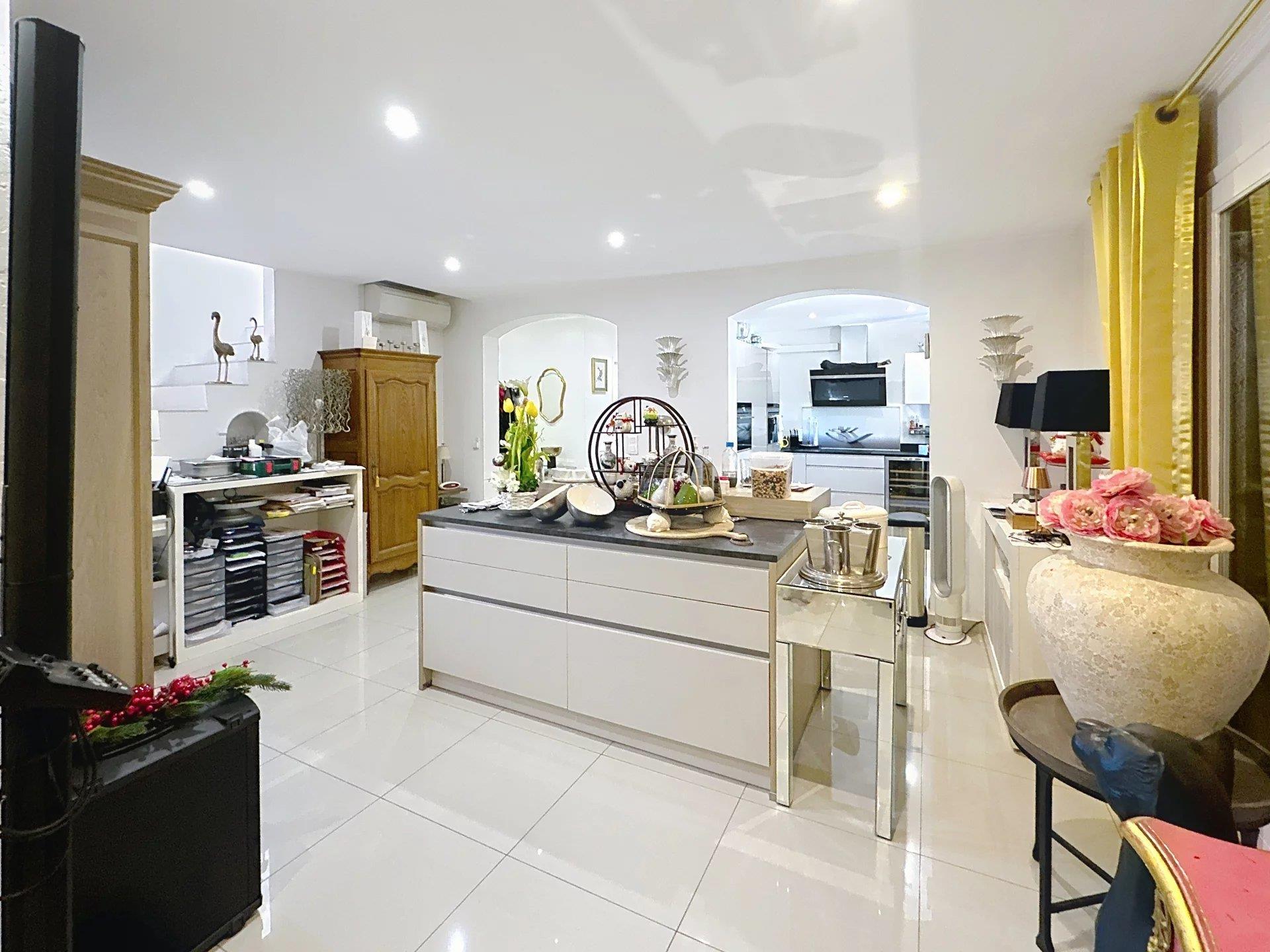 Maison à vendre, 106m², Mougins