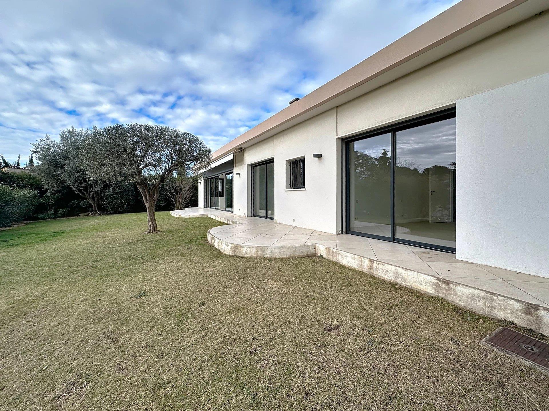 Maison à vendre, 163m², Mougins