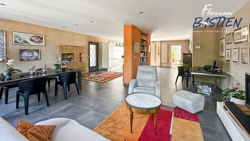 Maison à vendre, 166m², Aubry-du-Hainaut