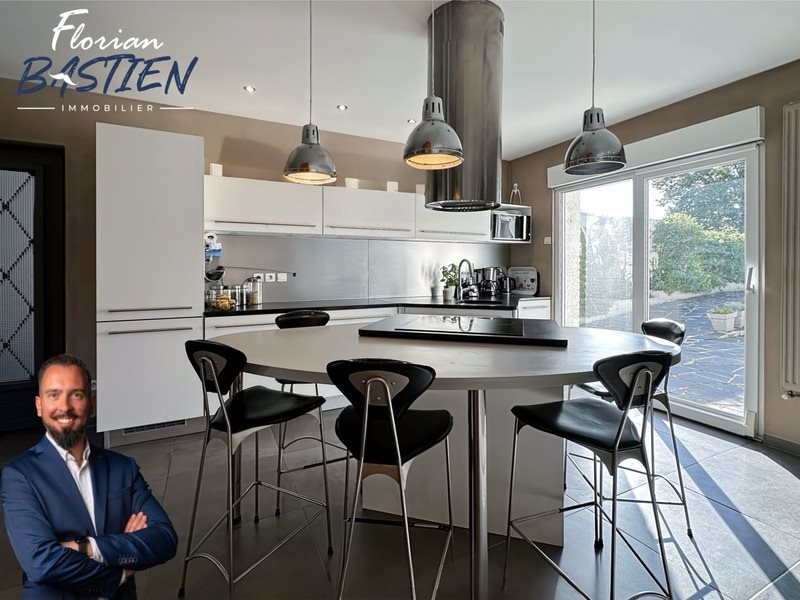 Maison à vendre, 166m², Aubry-du-Hainaut