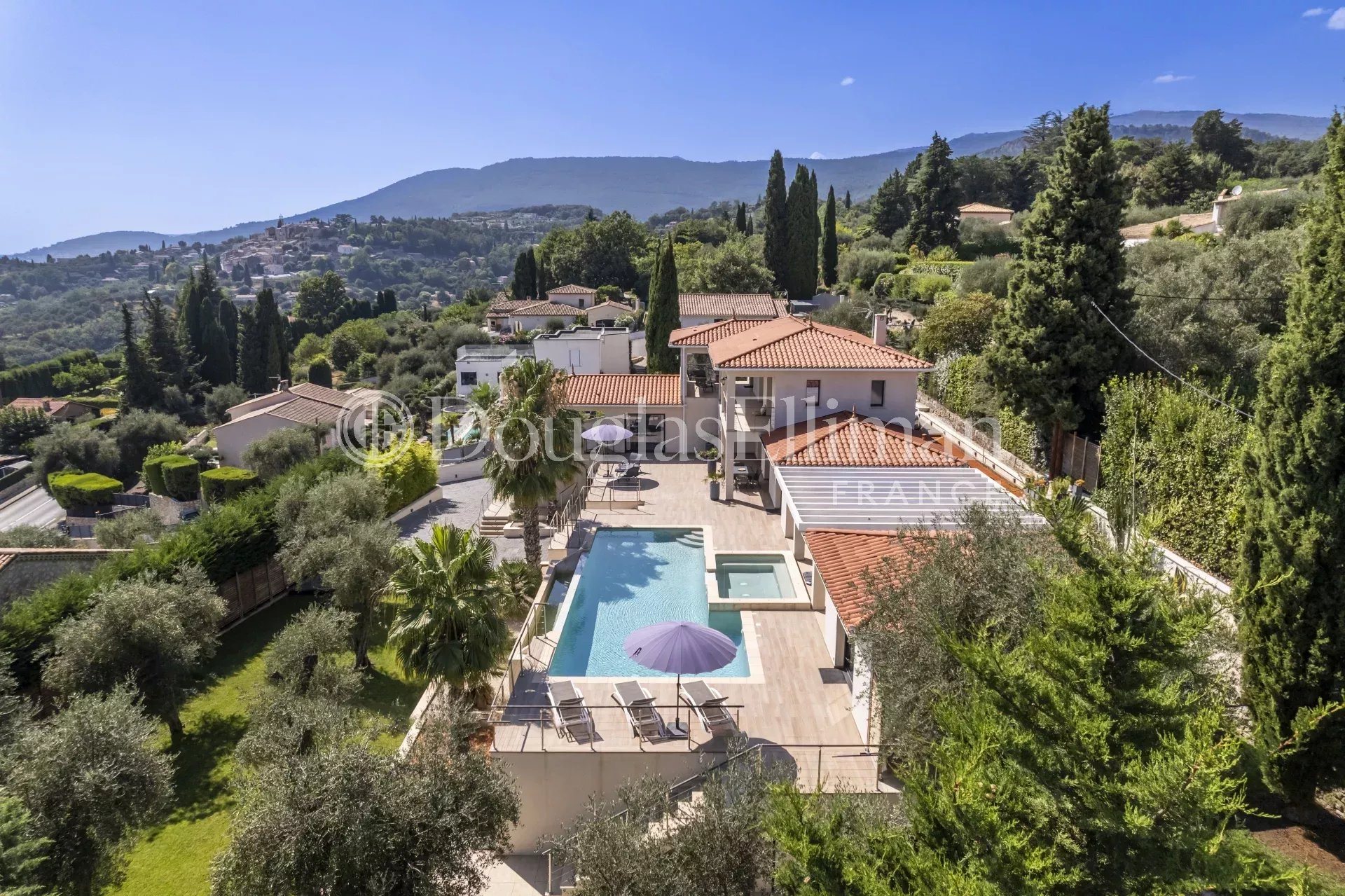 Maison à vendre, 280m², Châteauneuf-Grasse