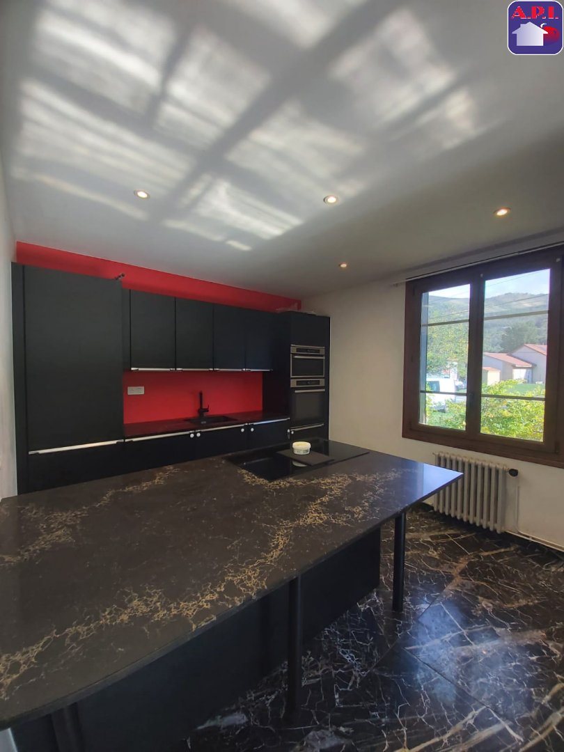 Maison à louer, 95m², Tarascon-sur-Ariège
