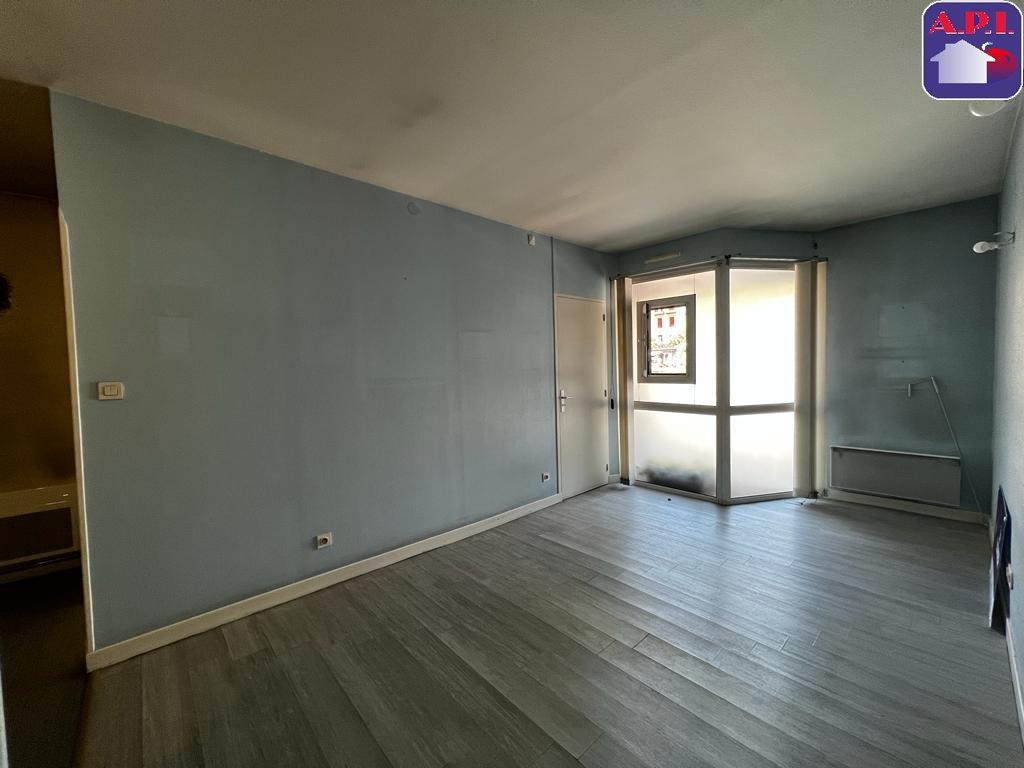 Maison à louer, 39m², Tarascon-sur-Ariège