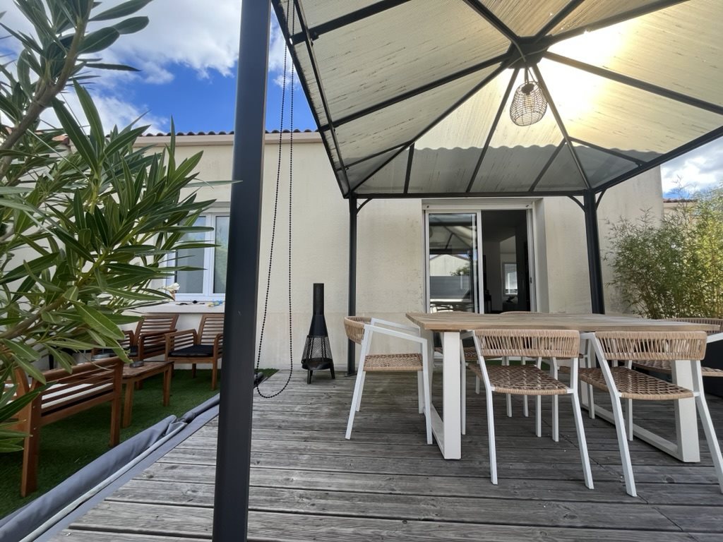 Maison à louer, 67m², Mauléon