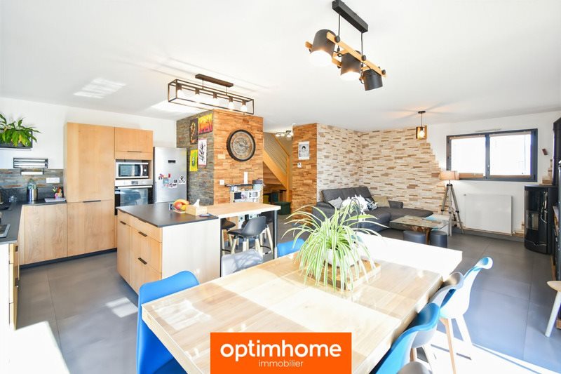 Maison à vendre, 131m², Crevin