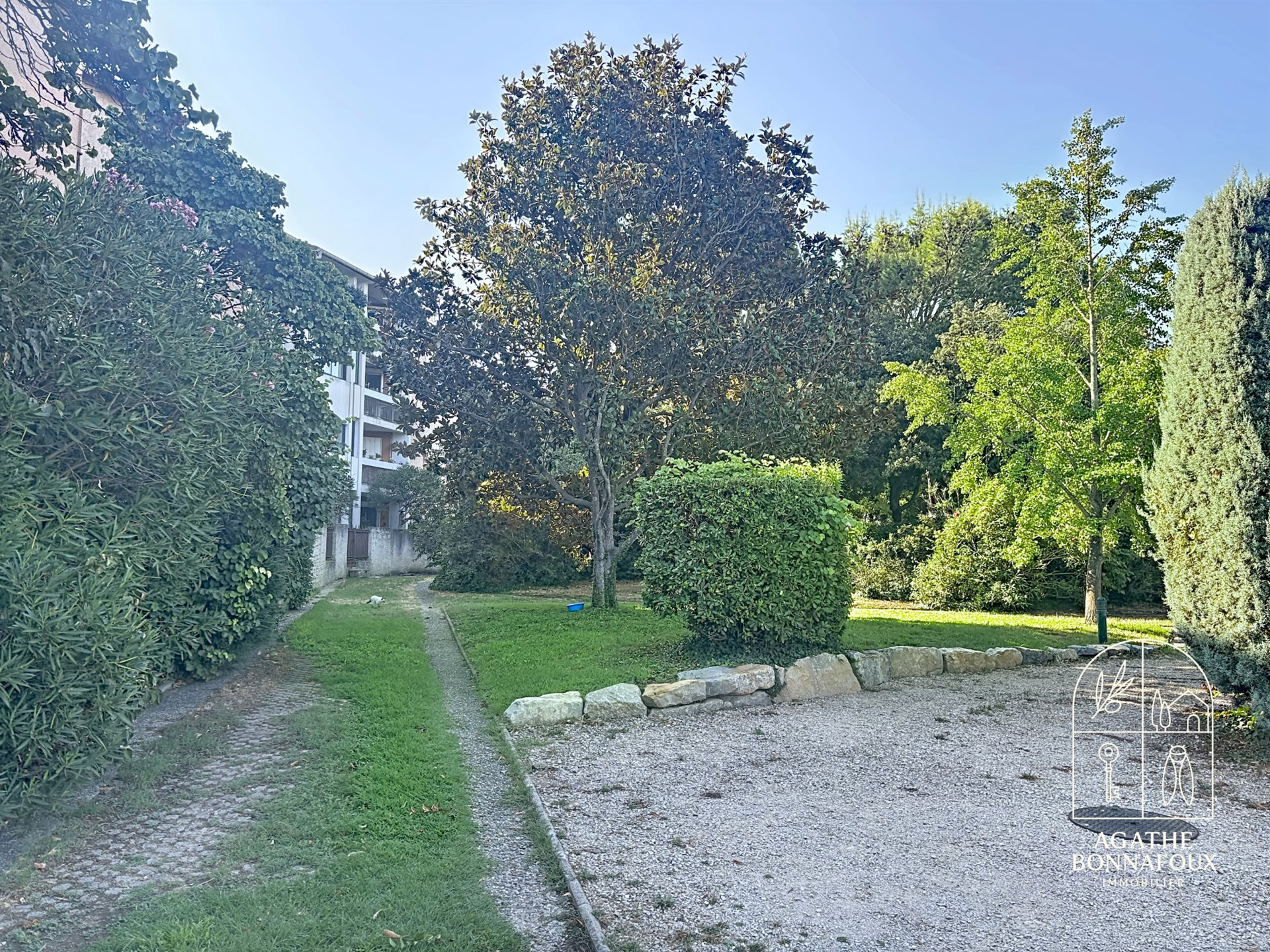 Appartement à vendre, 71m², Châteaurenard