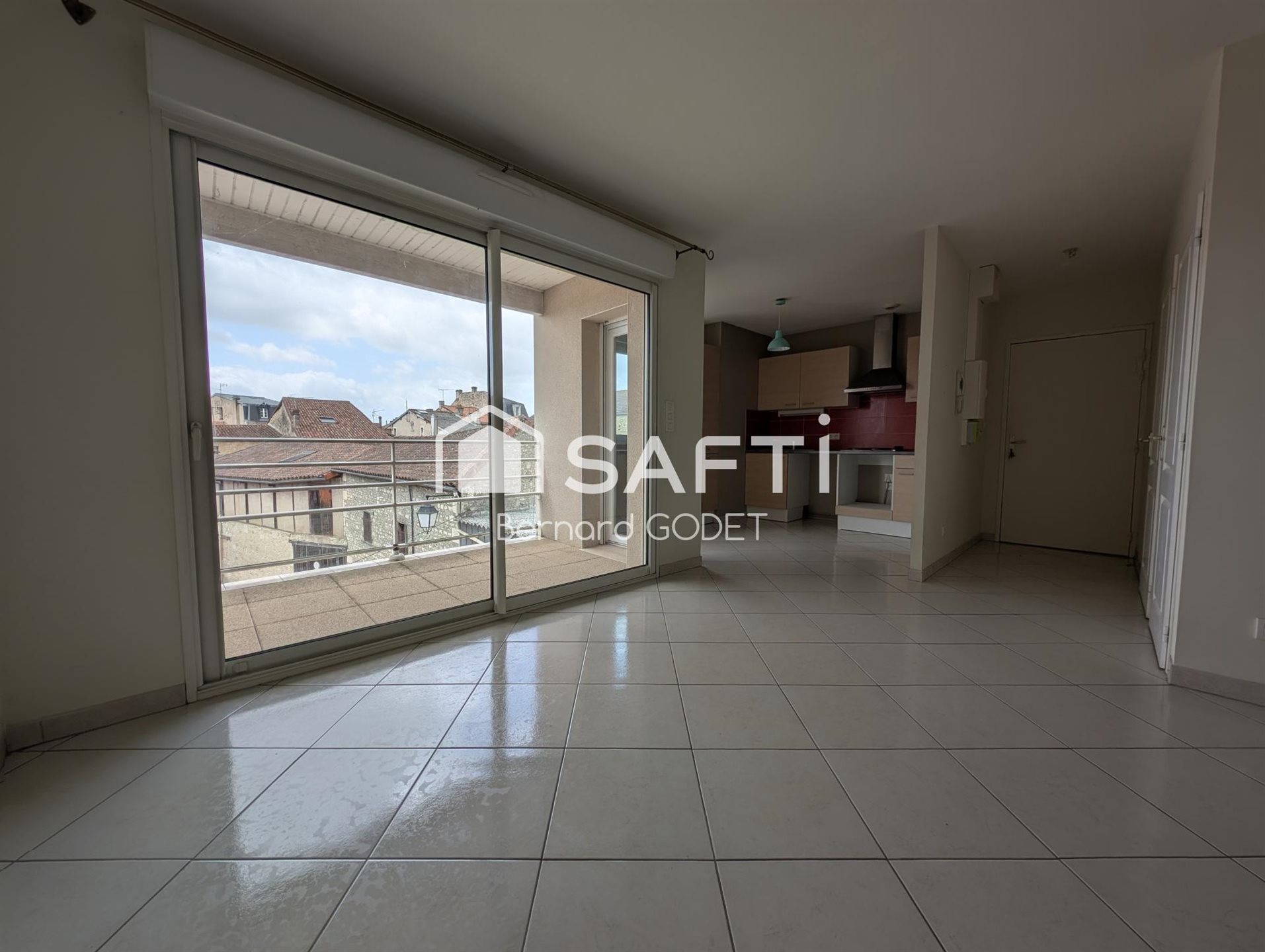 Appartement à vendre, 70m², Ruffec