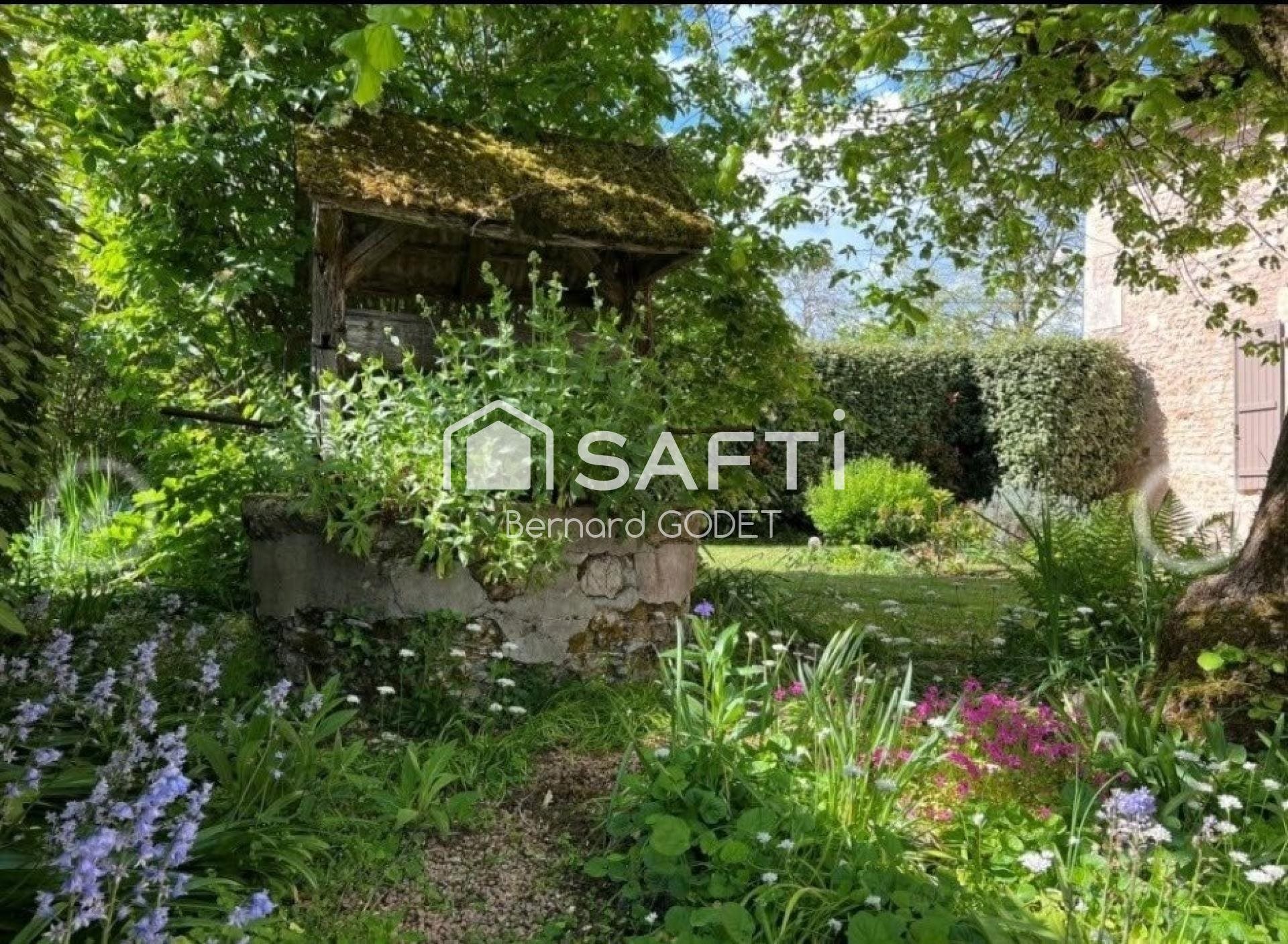 Maison à vendre, 274m², La Chapelle-Pouilloux