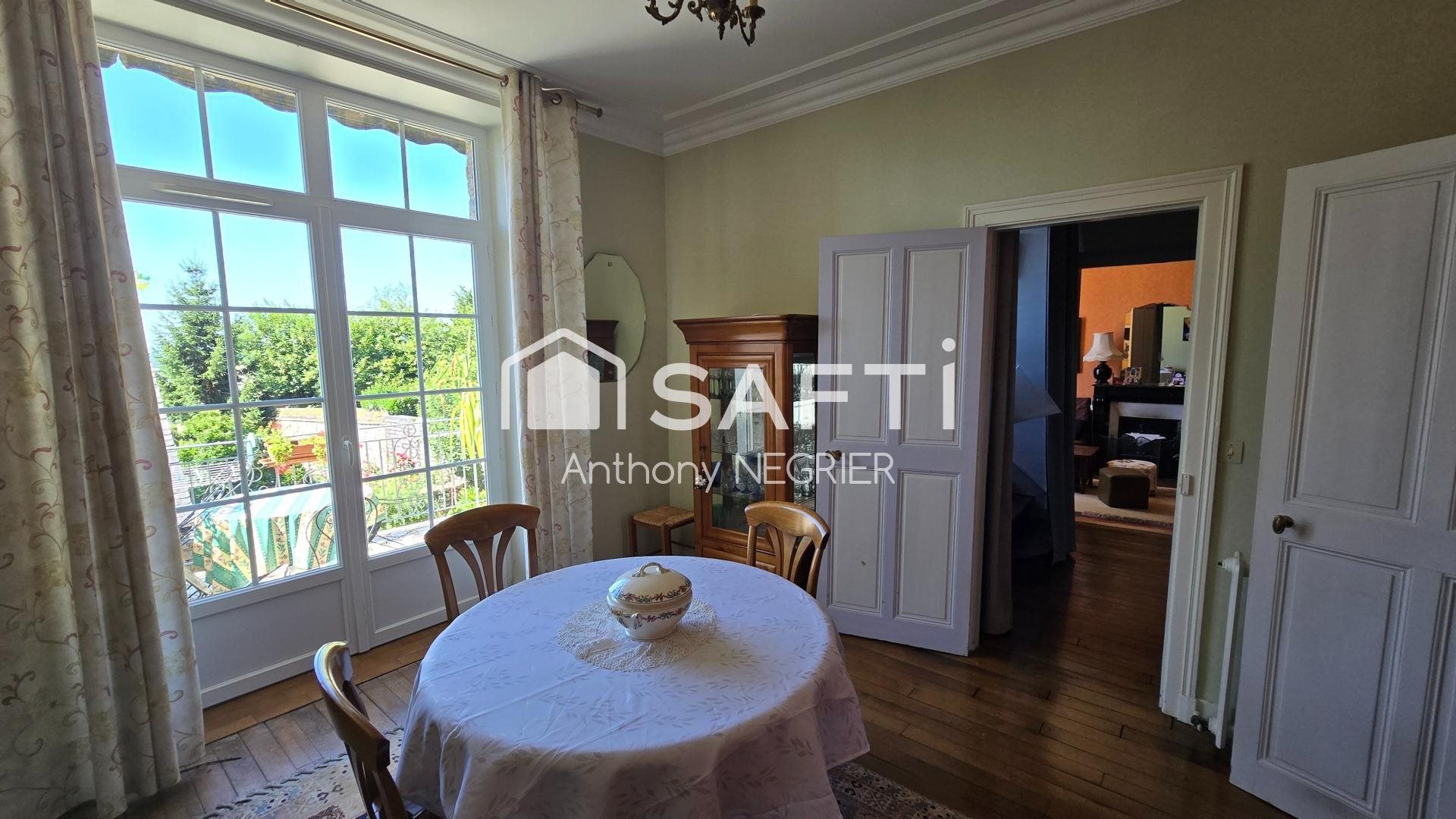 Maison à vendre, 153m², Domfront