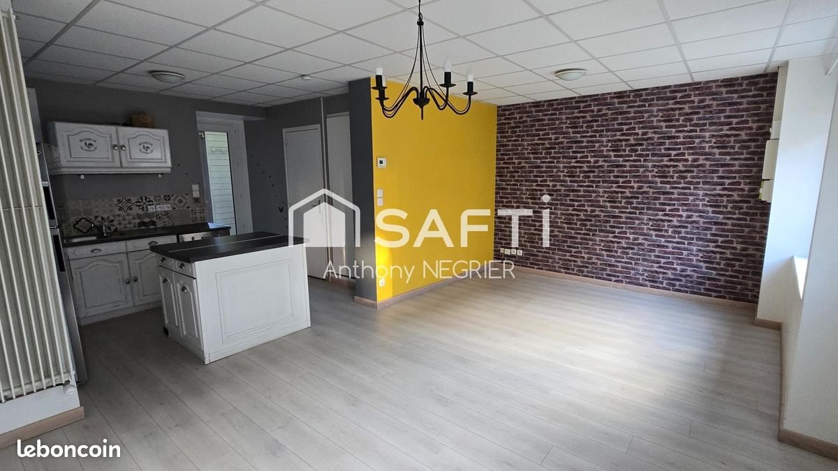Maison à vendre, 117m², La Ferrière-aux-Etangs