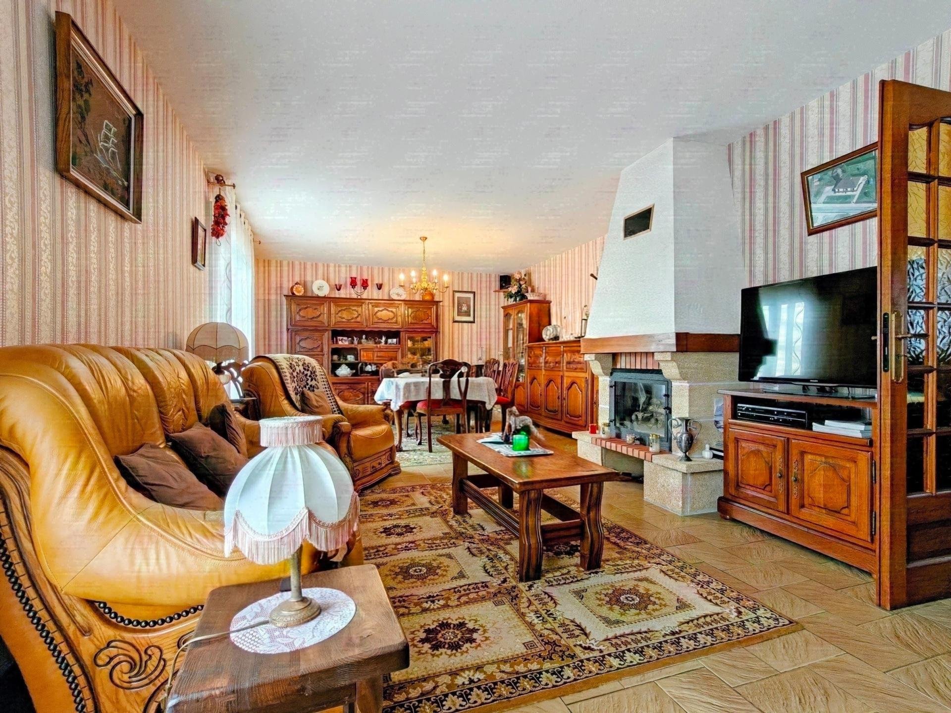 Maison à vendre, 200m², Villefranche-d'Allier