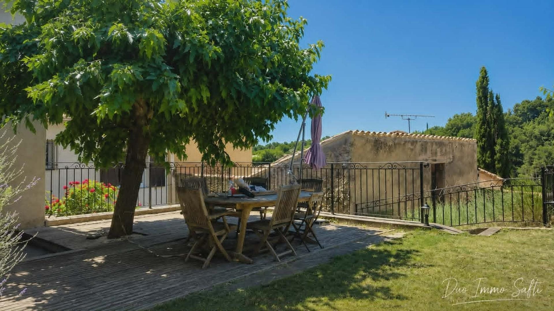 Maison à vendre, 73m², Sainte-Tulle