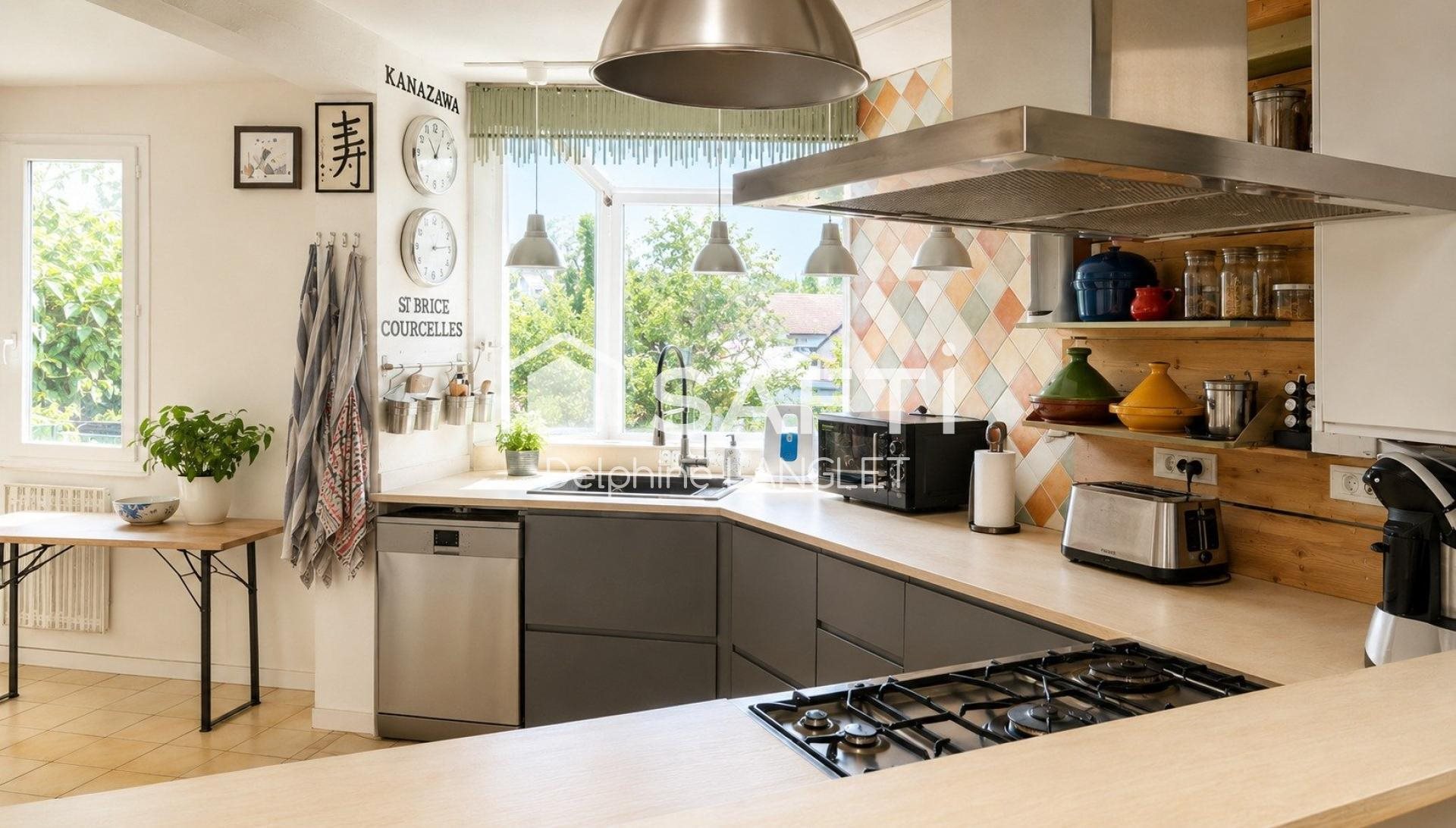 Appartement à vendre, 130m², Saint-Brice-Courcelles