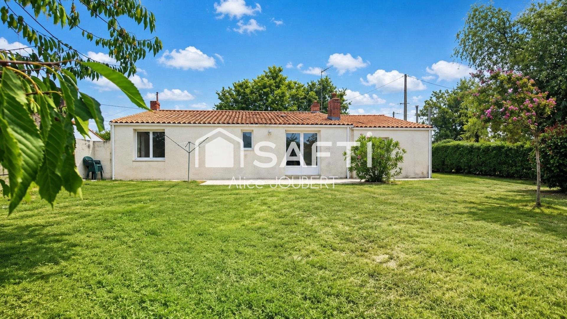 Maison à vendre, 102m², Grosbreuil