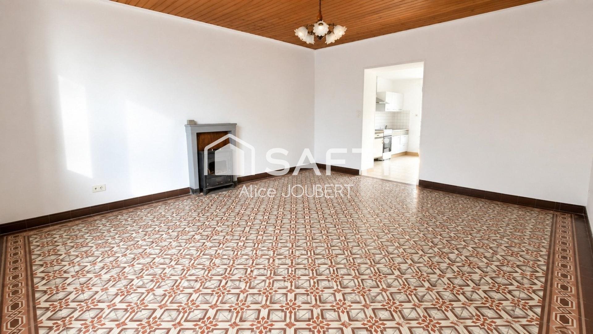 Maison à vendre, 102m², Grosbreuil