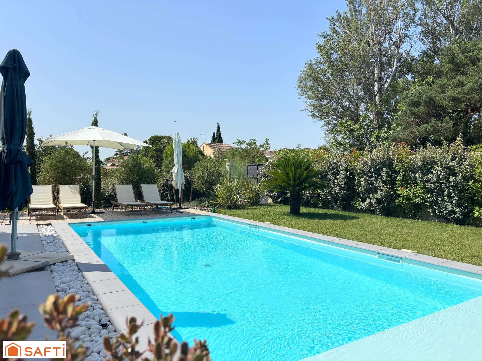 Maison à vendre, 314m², Le Pontet