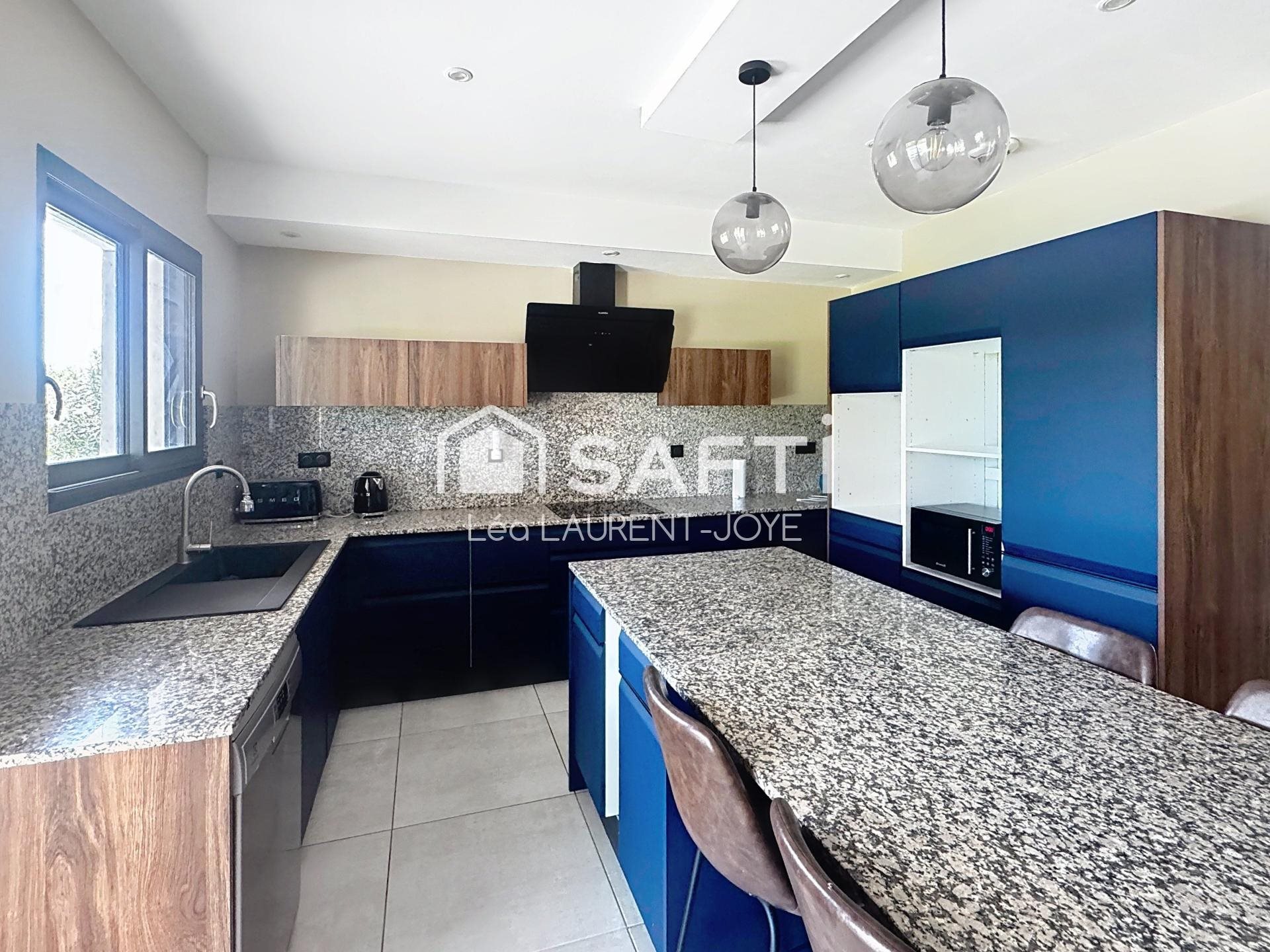 Maison à vendre, 218m², Luynes