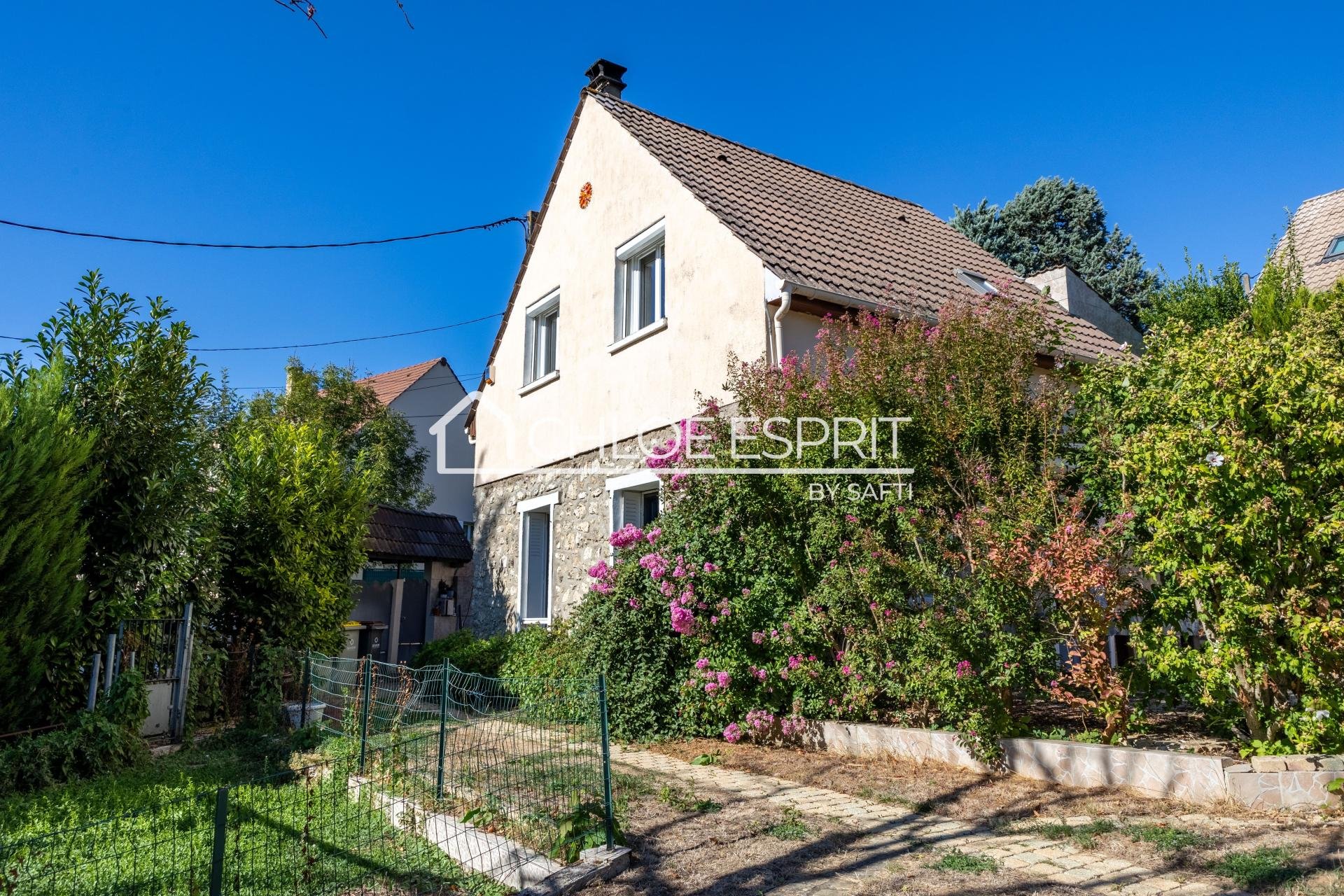 Maison à vendre, 100m², Mandres-les-Roses