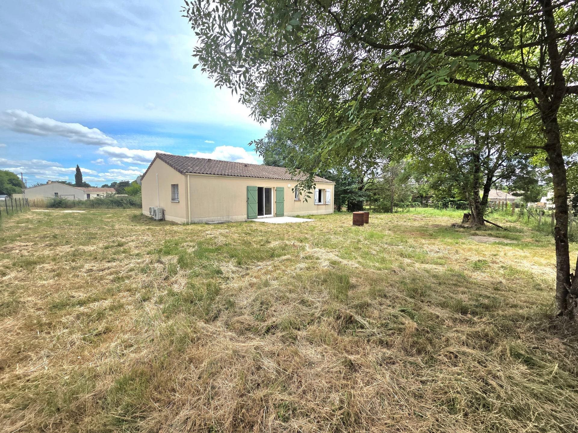 Maison à vendre, 89m², Saint-Christoly-de-Blaye