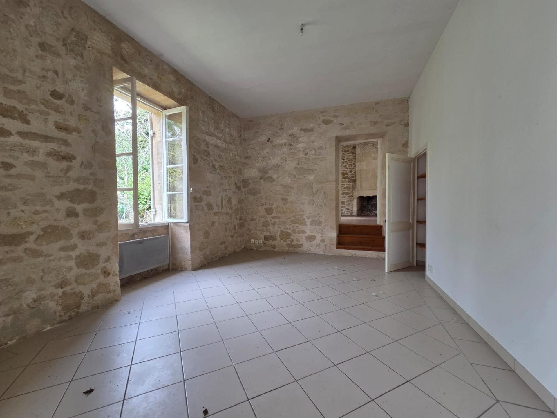 Maison à louer, 91m², Peujard
