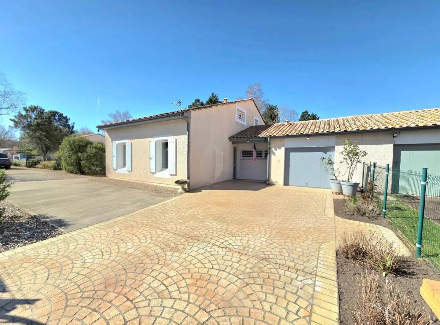 Maison à vendre, 111m², Etauliers