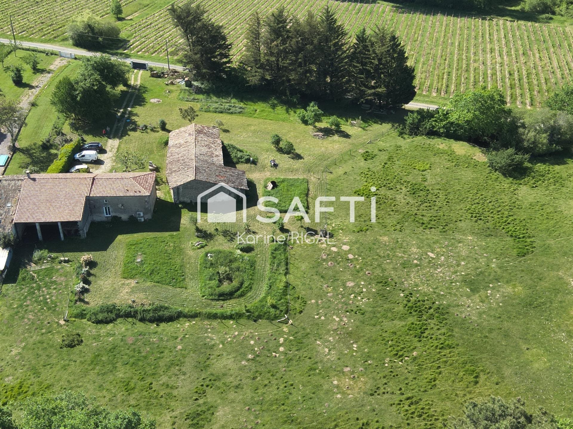 Maison à vendre, 183m², Rouffignac