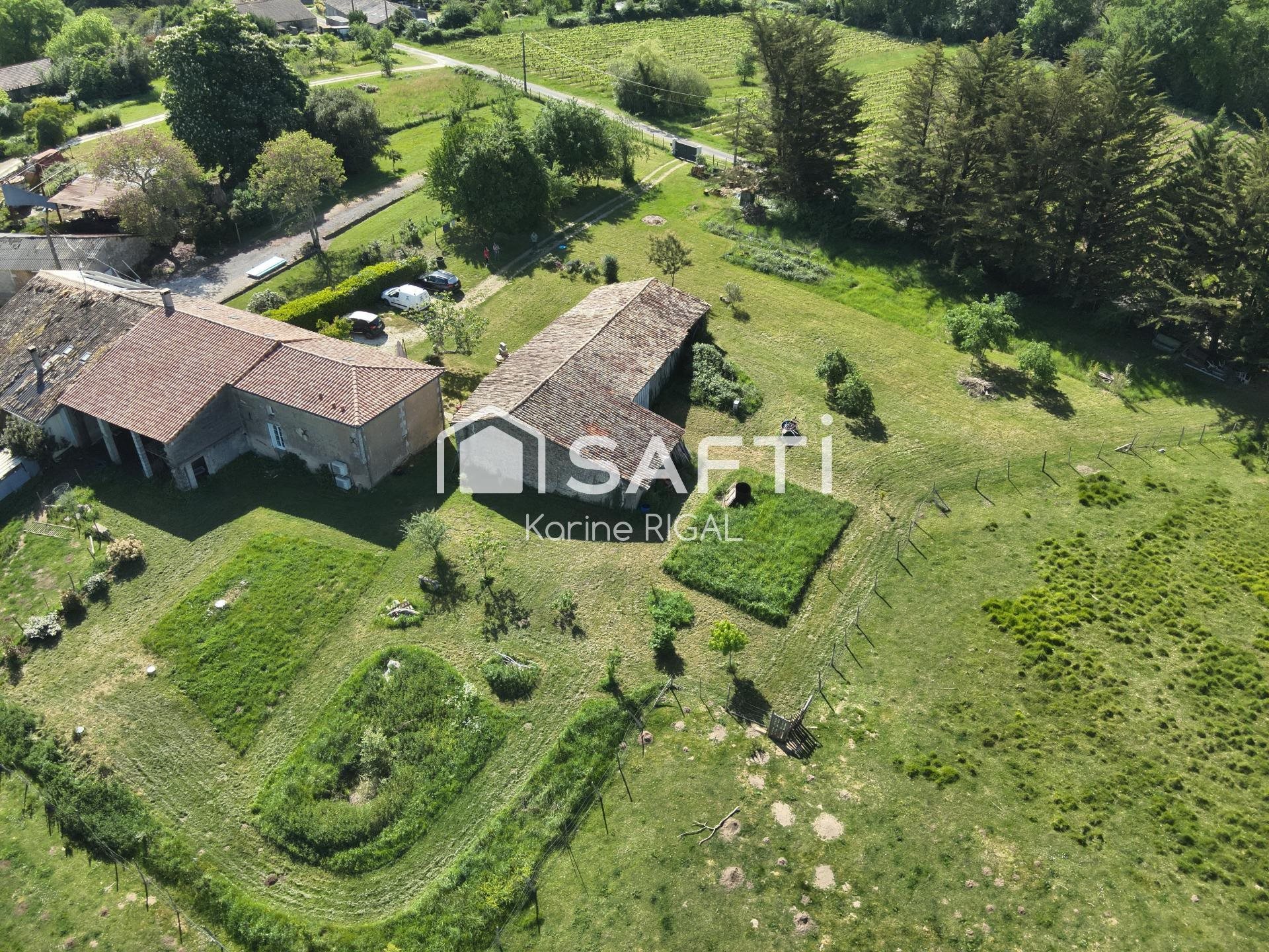 Maison à vendre, 183m², Rouffignac