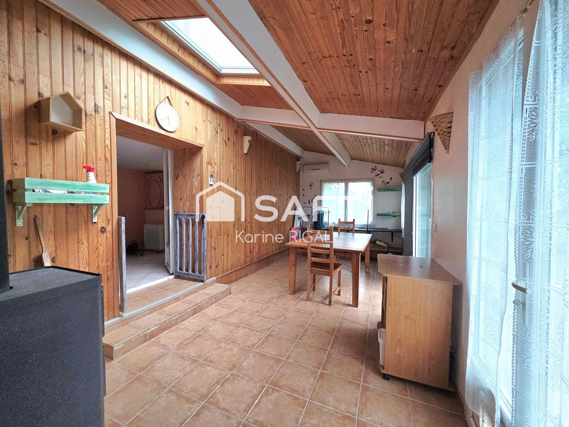 Maison à vendre, 135m², Montendre