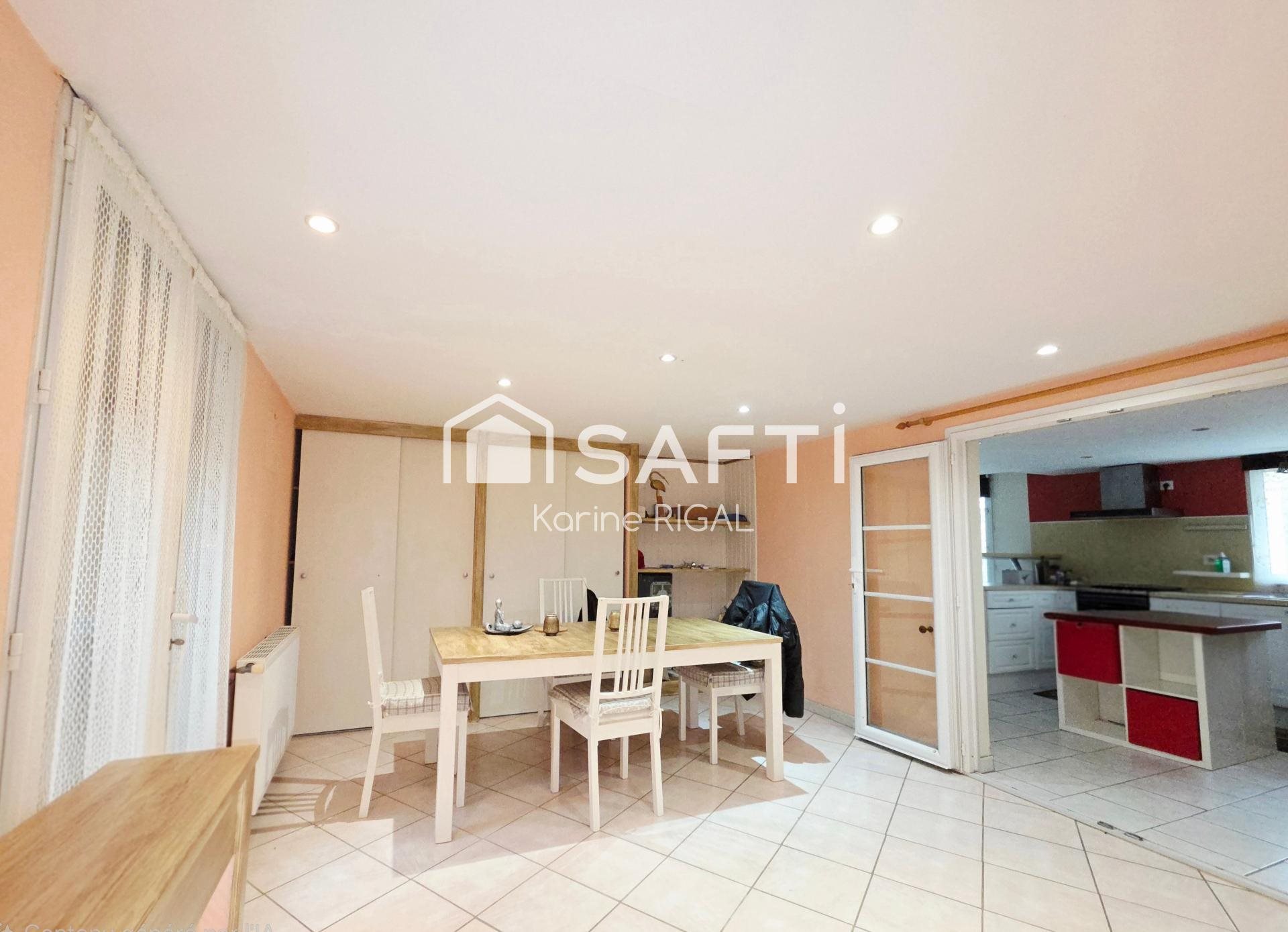 Maison à vendre, 135m², Montendre