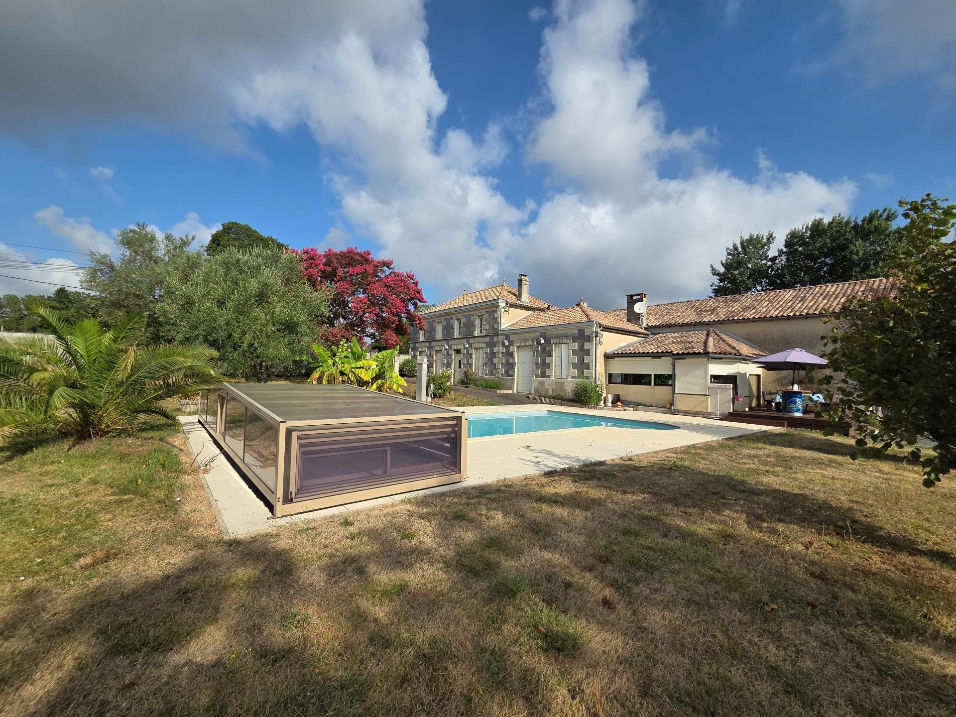 Maison à vendre, 280m², Campugnan