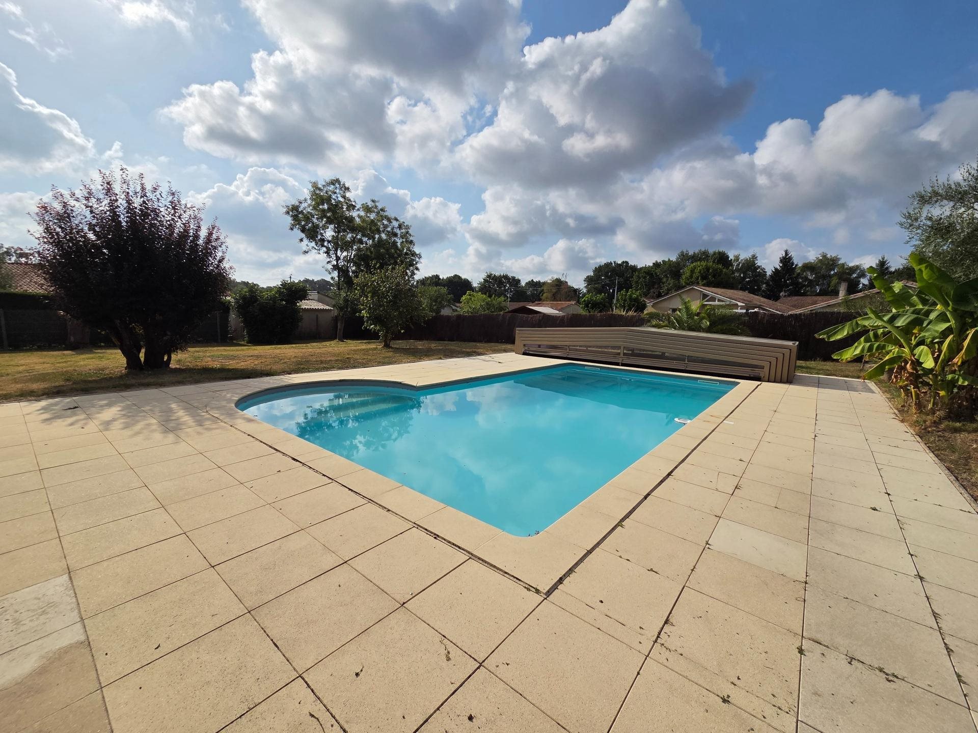 Maison à vendre, 280m², Campugnan