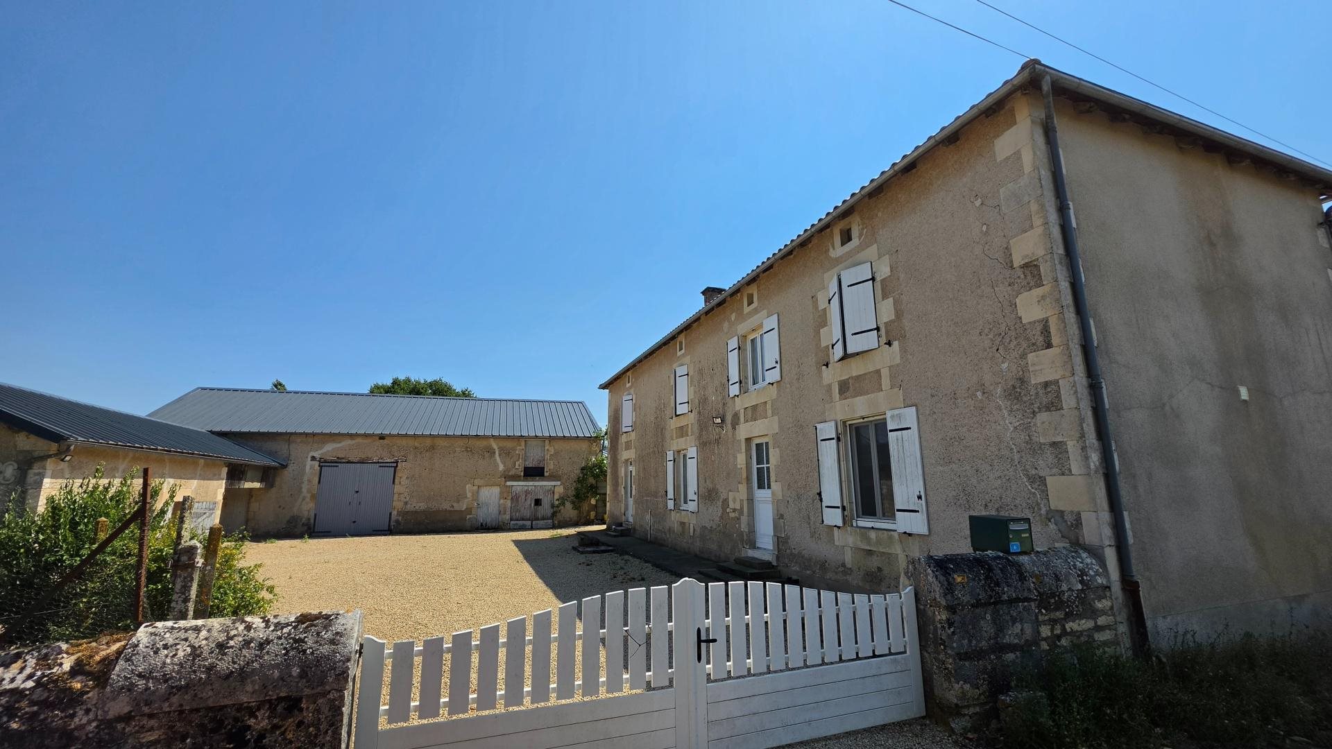 Maison à vendre, 180m², Chapelle-Viviers