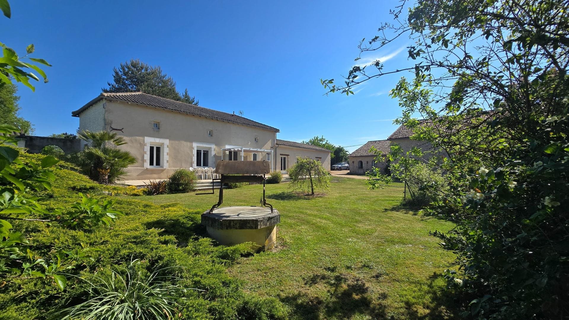 Maison à vendre, 235m², Queaux
