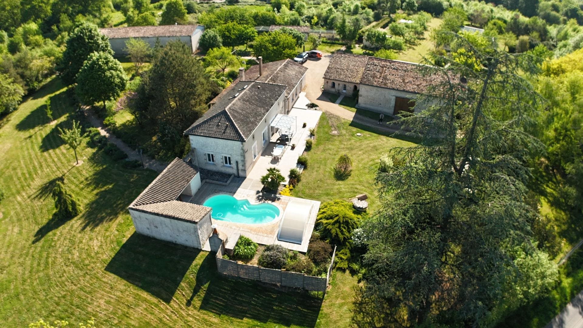 Maison à vendre, 235m², Queaux