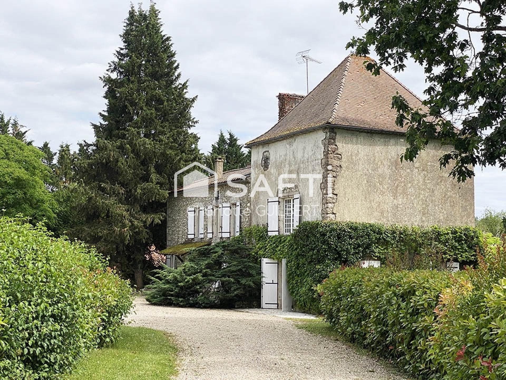 Maison à vendre, 345m², Beauziac